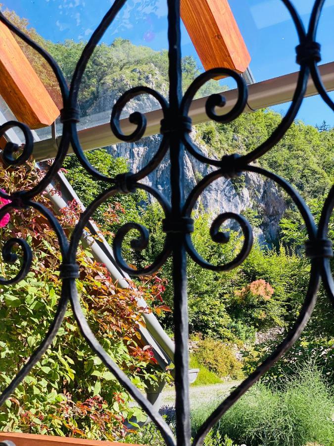 Guesthouse Sabine - Pr' Skminc Бохиньска-Бела Экстерьер фото
