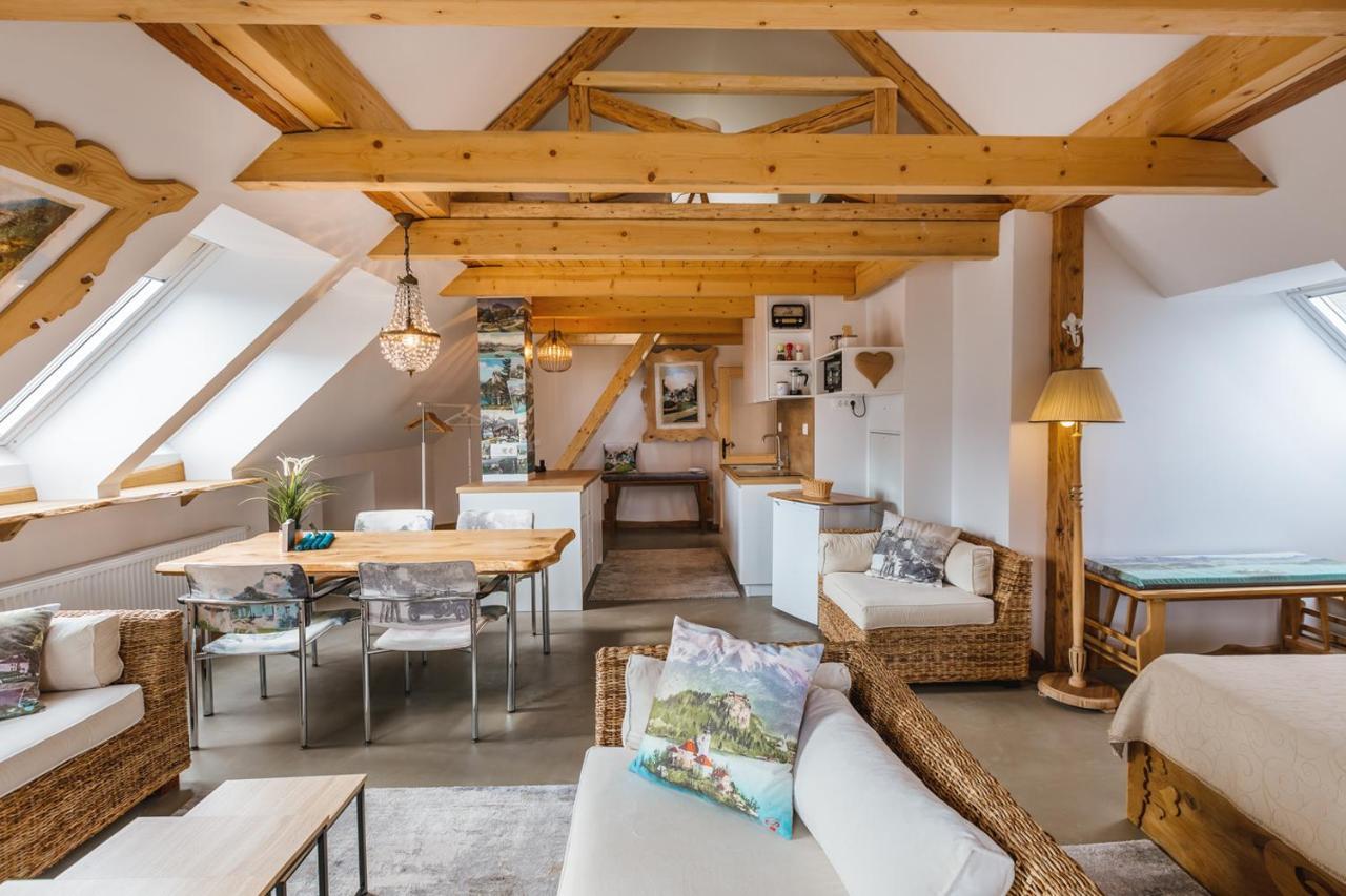 Guesthouse Sabine - Pr' Skminc Бохиньска-Бела Экстерьер фото