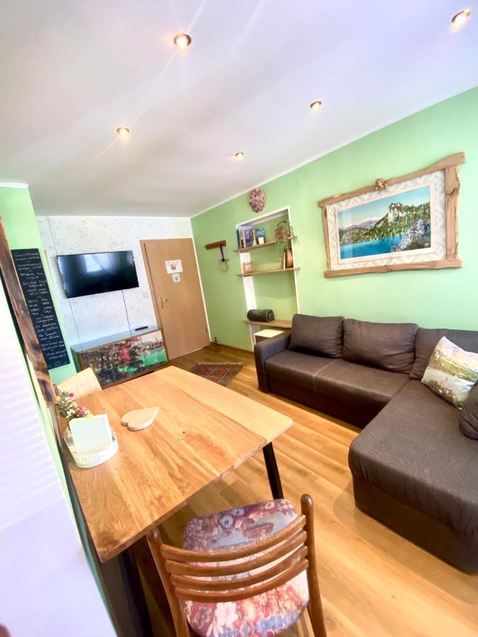 Guesthouse Sabine - Pr' Skminc Бохиньска-Бела Экстерьер фото