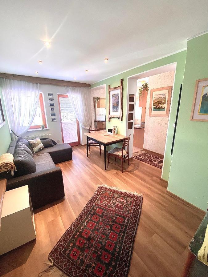 Guesthouse Sabine - Pr' Skminc Бохиньска-Бела Экстерьер фото