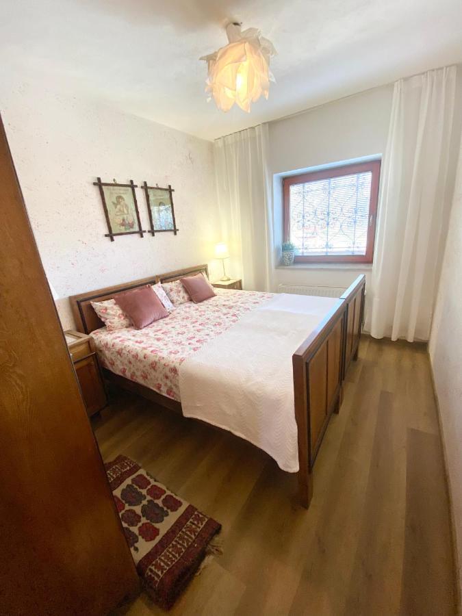 Guesthouse Sabine - Pr' Skminc Бохиньска-Бела Экстерьер фото